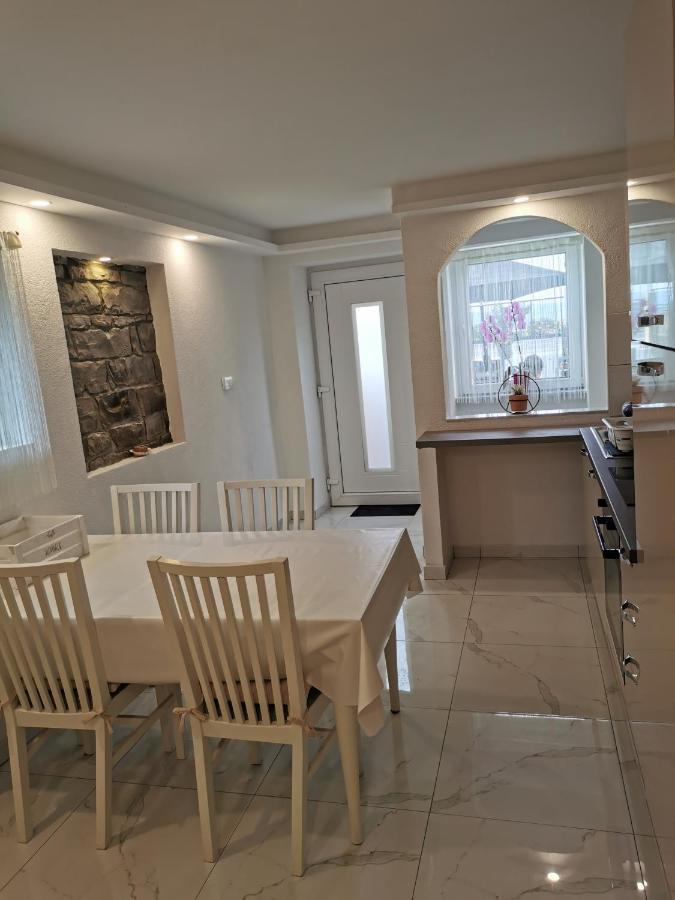 Apartma Kantina Ankaran Luaran gambar